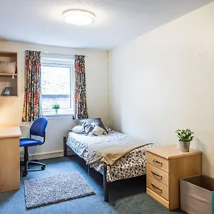 Joivy Budget 4,5 And 6 Bed Private Flats, In Historic Old Town (adults Only) Apartment