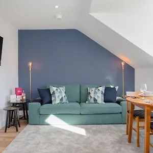 Capital East Apartment Belfast