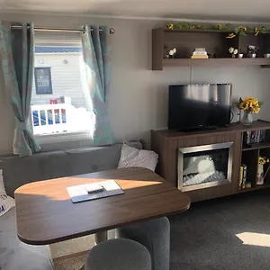 Lunas Chill Pad Apartment