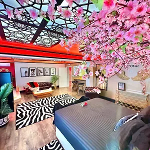 Beyond - Romantic Basement - Close To - With Parking Apartment Bournemouth